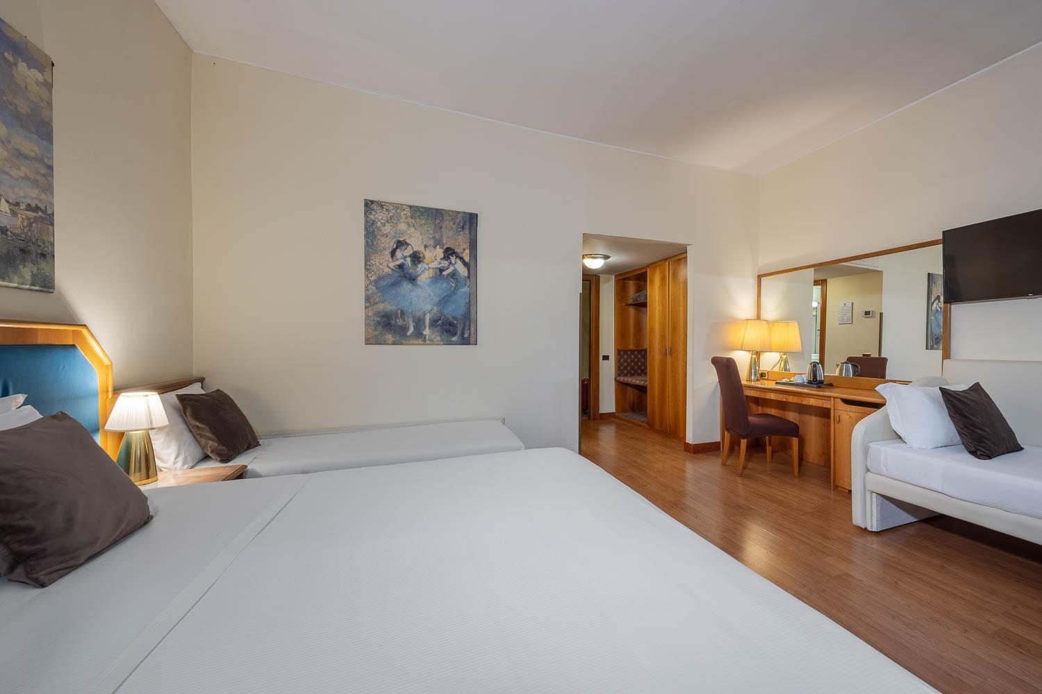 Ih Hotels Milano Eur - Trezzano Sul Naviglio Zewnętrze zdjęcie